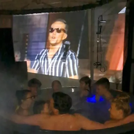 別荘 Rumiana W Kaszubskiej Wenecji Załakowo