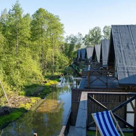 Rumiana W Kaszubskiej Wenecji 別荘 Załakowo